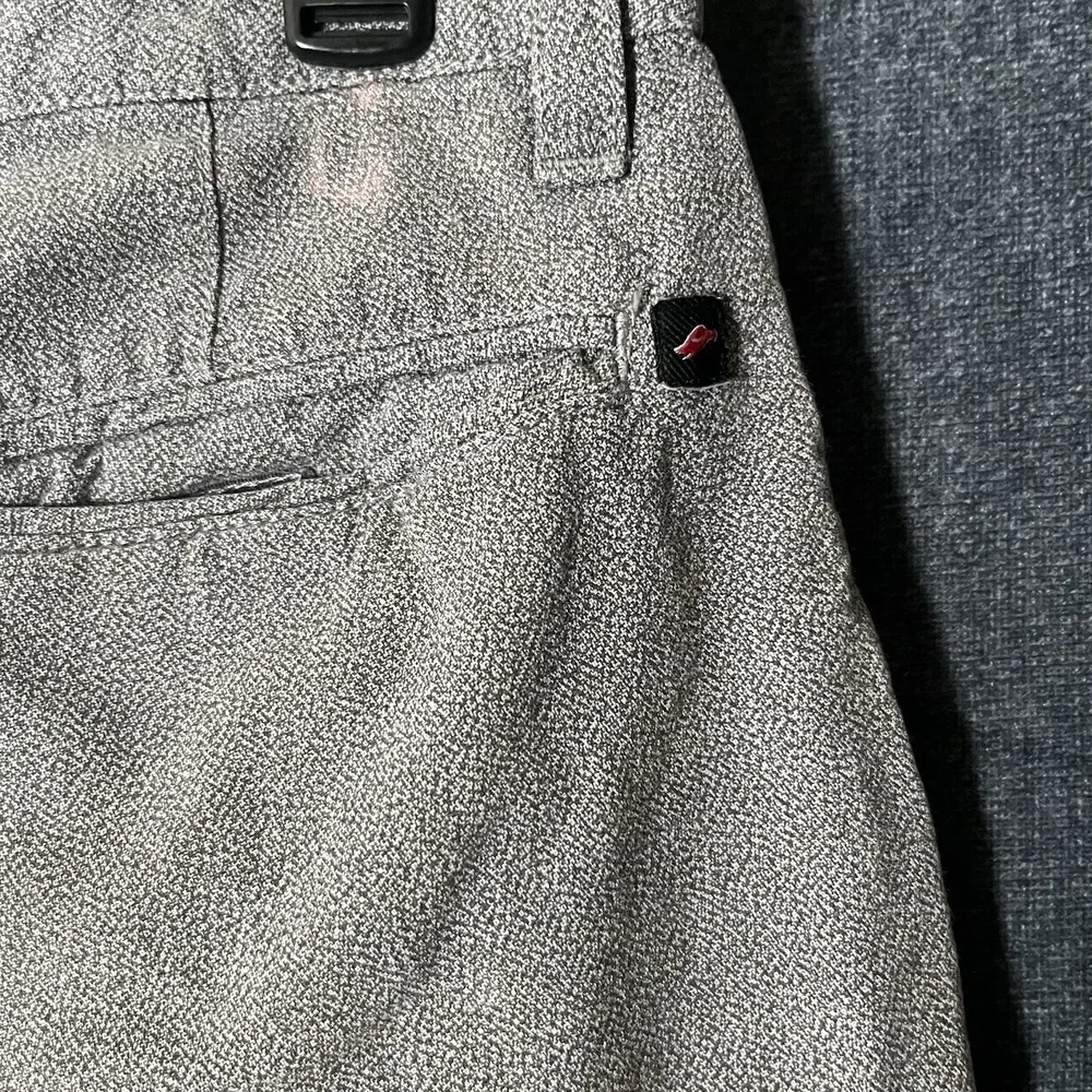 Tony Hawk Mens Shorts Size 32 Gray Heather Chino Walk Shorts Skateboard Y2K